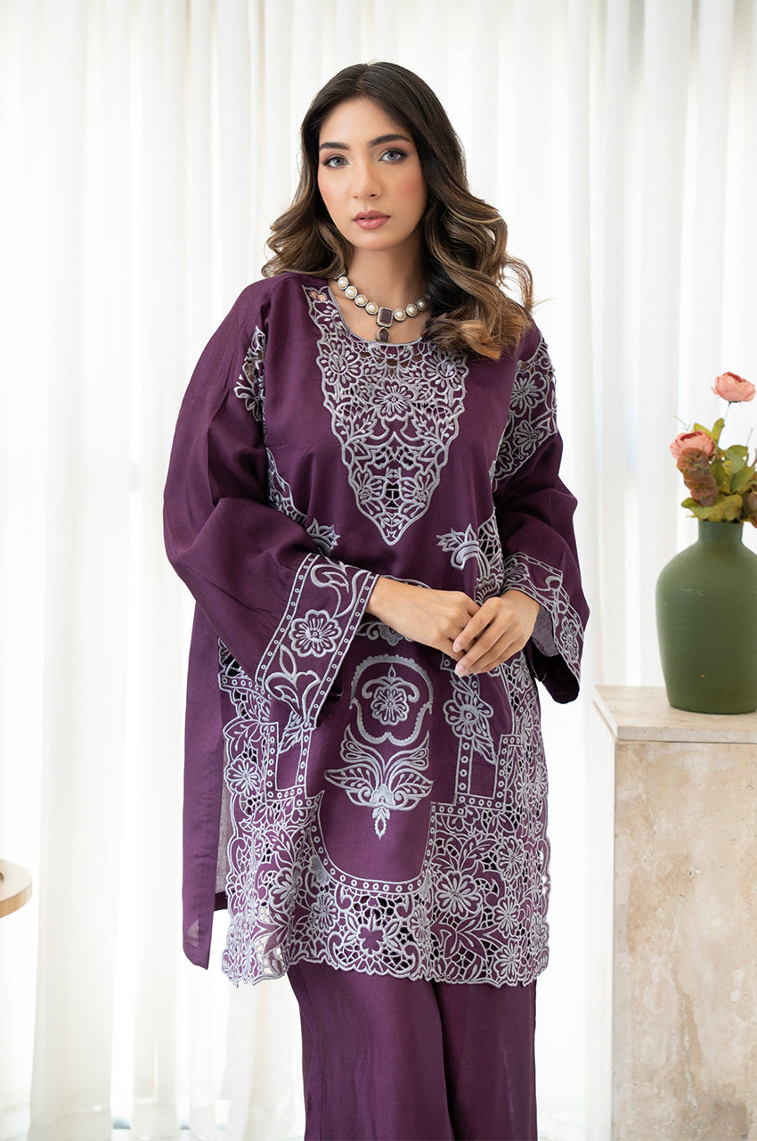 Liyaana From Nizka By Nida Rehan RTW Embroidered Silk Blend 2 Piece Suit Orchid Royale - Festive Collection