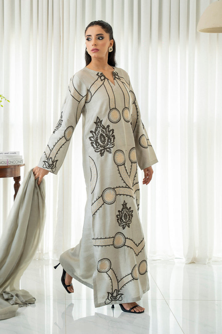 Liyaana From Nizka By Nida Rehan RTW Embroidered Luxury Silk 3 Piece Suit Monarch Crest - Festive Collection