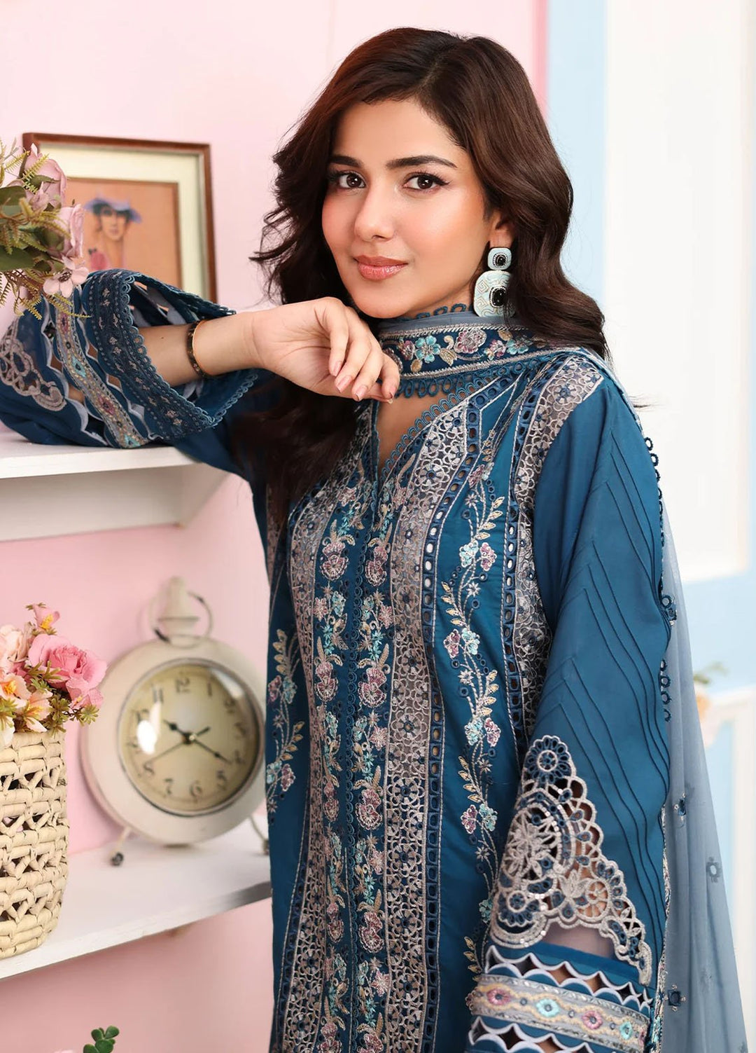 Imrozia Premium Pret Embroidered Lawn 3 Piece Suit SL-87 Sahar