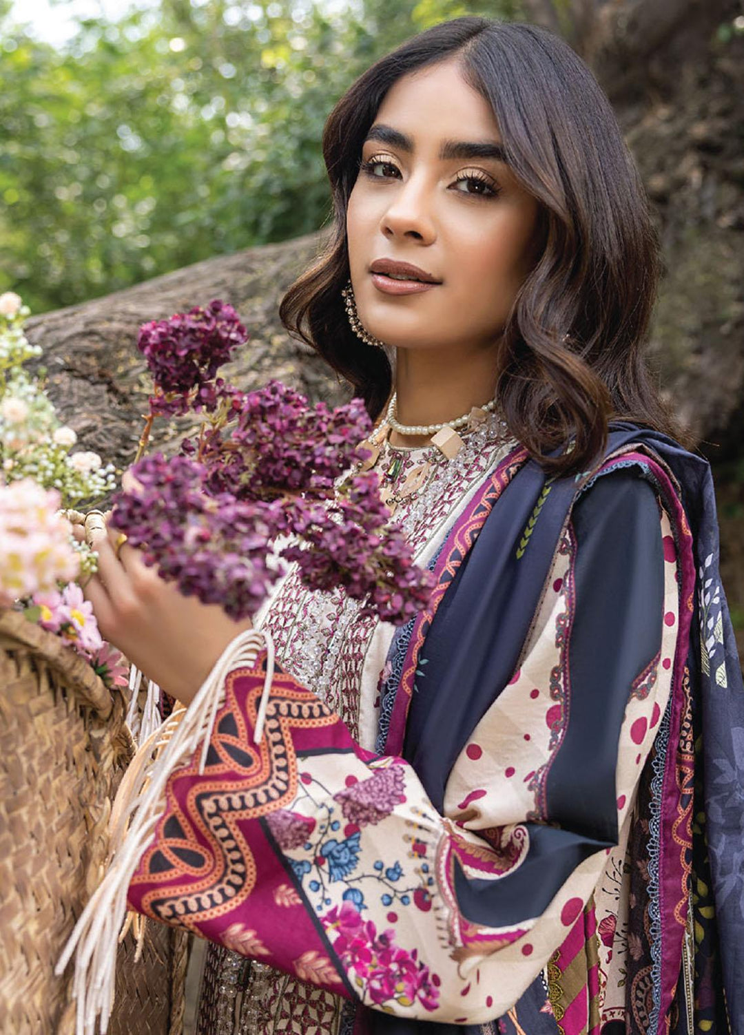 Iris By Humdum Embroidered Lawn Suits Unstitched 3 Piece HD23I D-04 - Summer Collection
