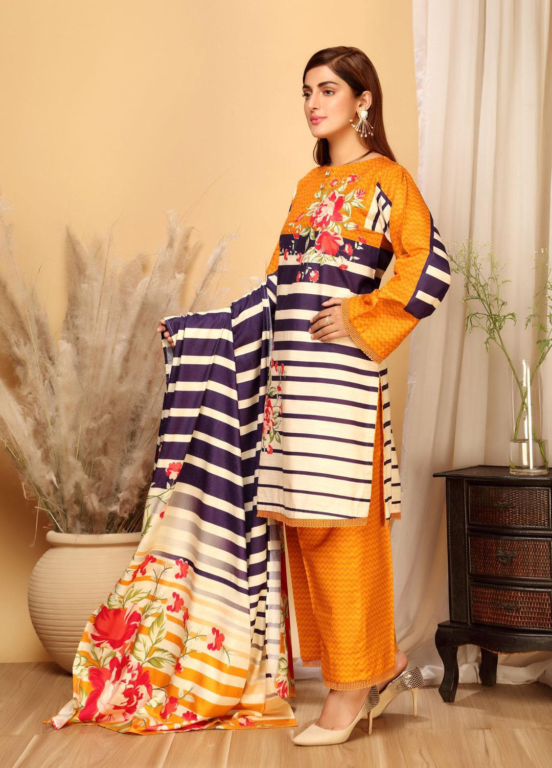 Ittehad Textiles Printed Khaddar Suits Unstitched 3 Piece IT21GK LF-GK-2113B - Winter Collection