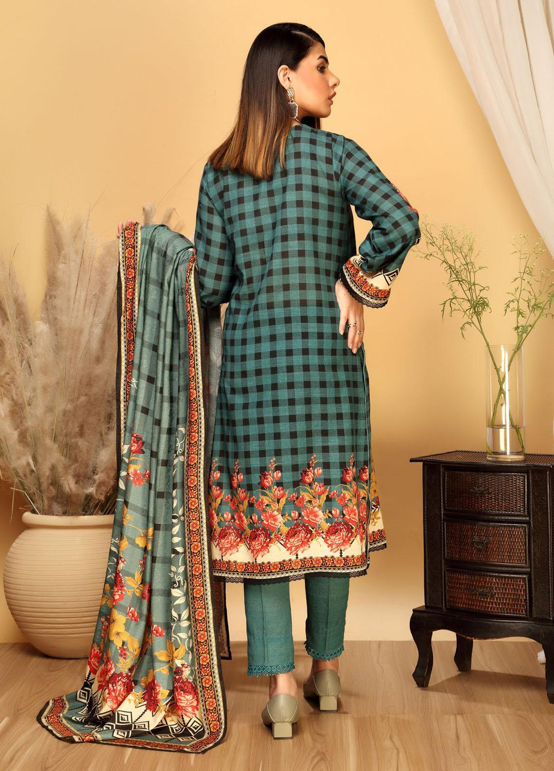 Ittehad Textiles Printed Khaddar Suits Unstitched 3 Piece IT21GK LF-GK-2117A - Winter Collection