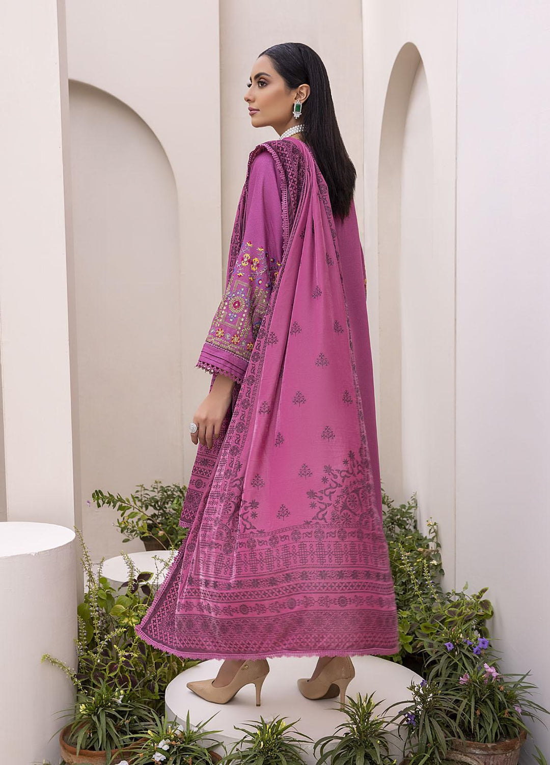 Ittehad Textiles Embroidered Silk Karandi Suits Unstitched 3 Piece IT21FPS PRS-MAKIRA - Winter Collection
