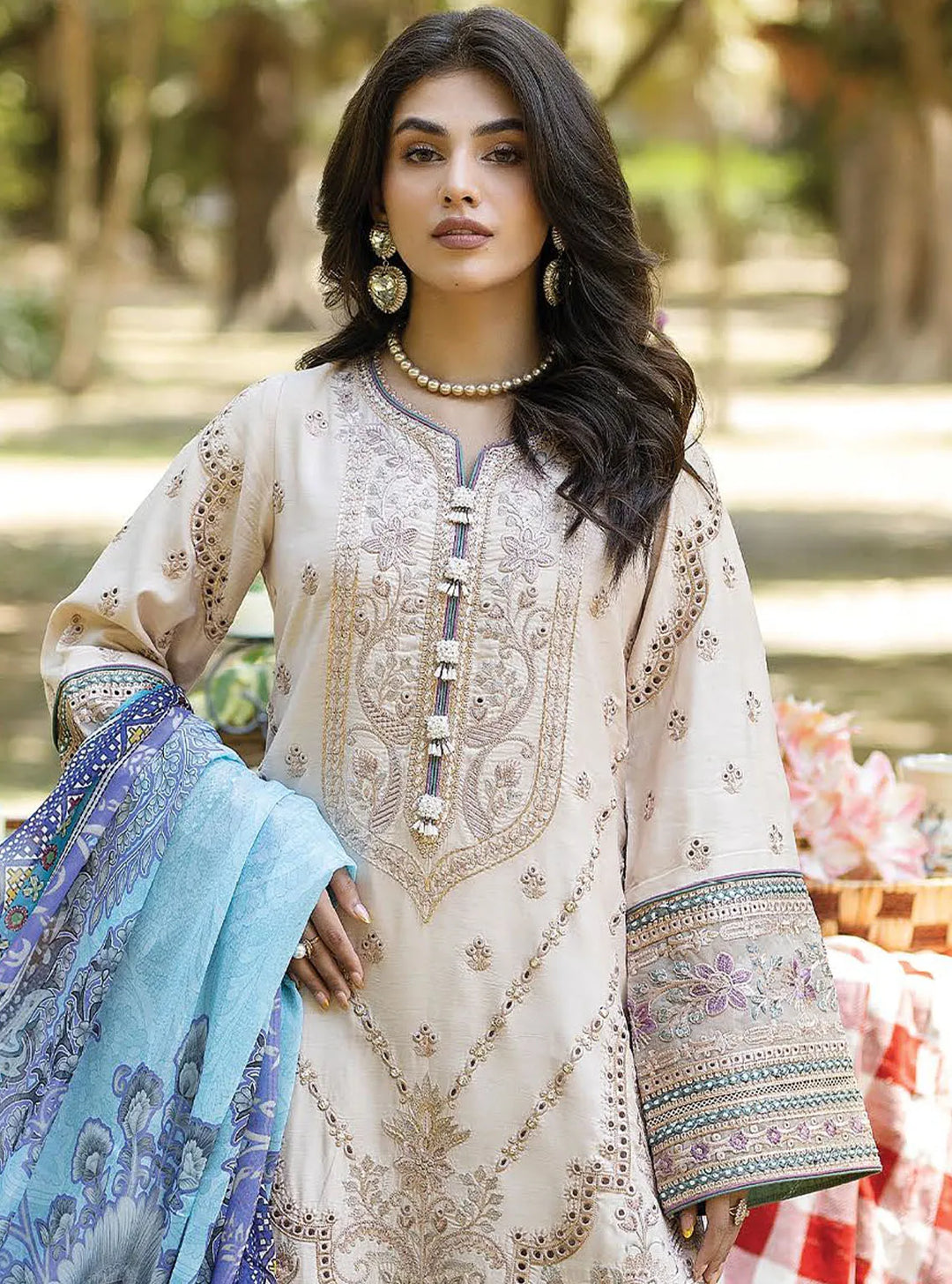 Jaan-E-Adaa By Imrozia Premium Embroidered Lawn Suit Unstitched 3 Piece IMP24J IPL-10 Zibaai - Summer Collection