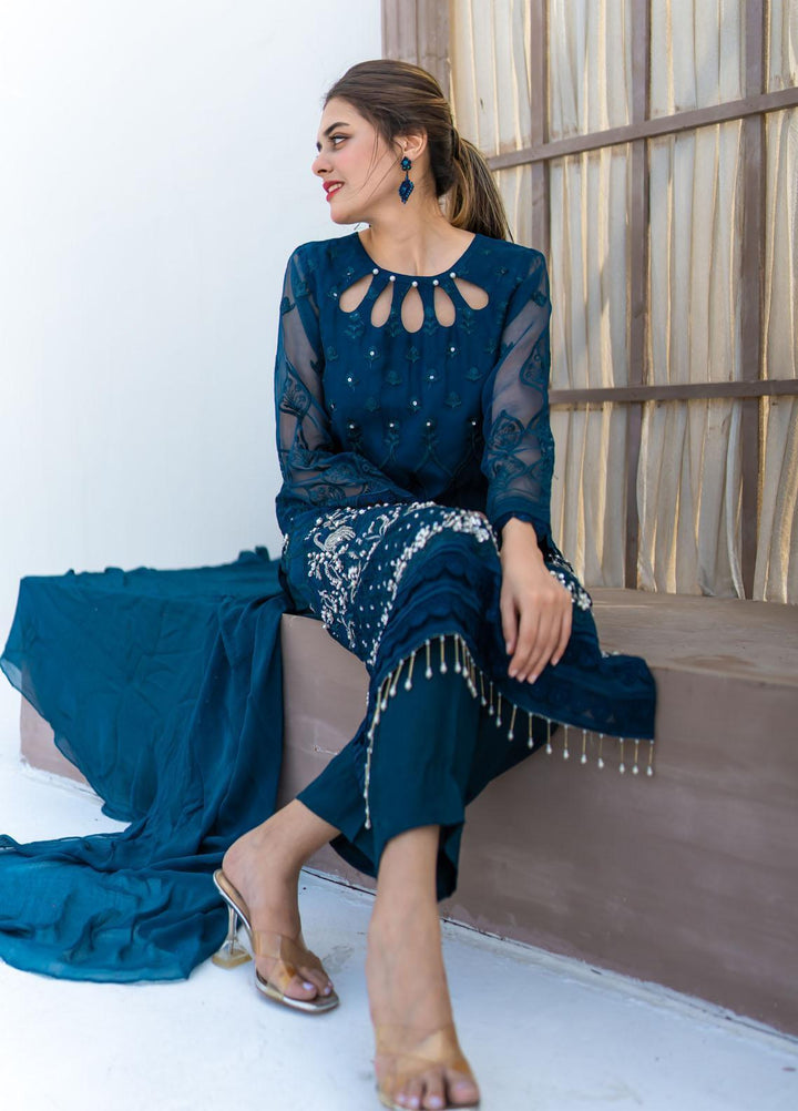 Knot Pret  Chiffon 3 Piece Suit K2007 Zincta Dream