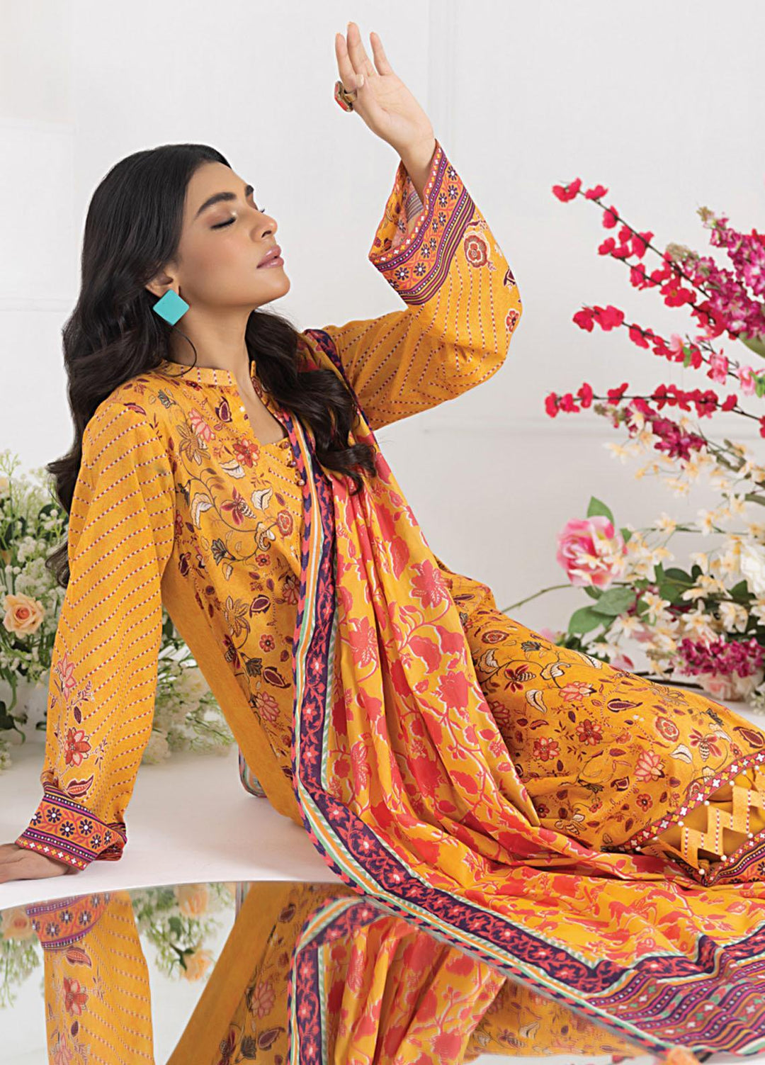 Komal Prints By Lakhany Printed Lawn Suits Unstitched 3 Piece LSM23KP-V2 LG-SR-0138-A - Summer Collection