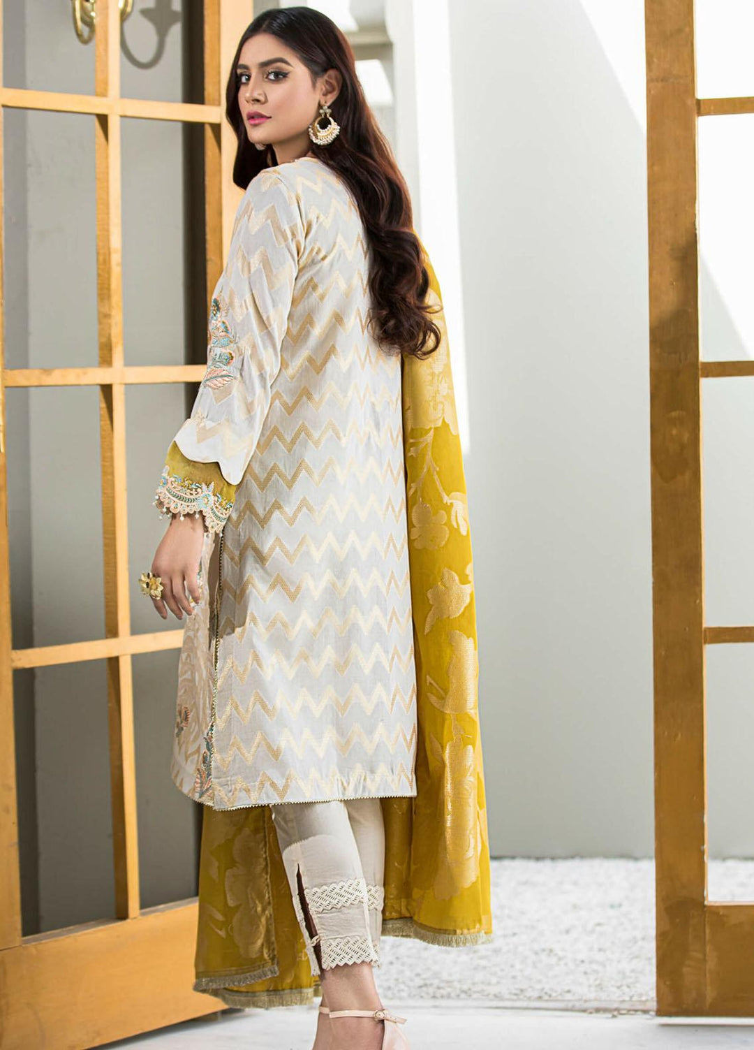 Kross Kulture Embroidered Jacquard Stitched 2 Piece Suit  Cream KE-21157