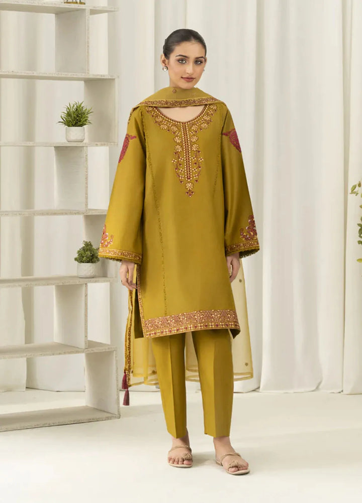 La Rosaa Pret Embroidered Cotton Lawn 3 Piece Suit Tourmaline