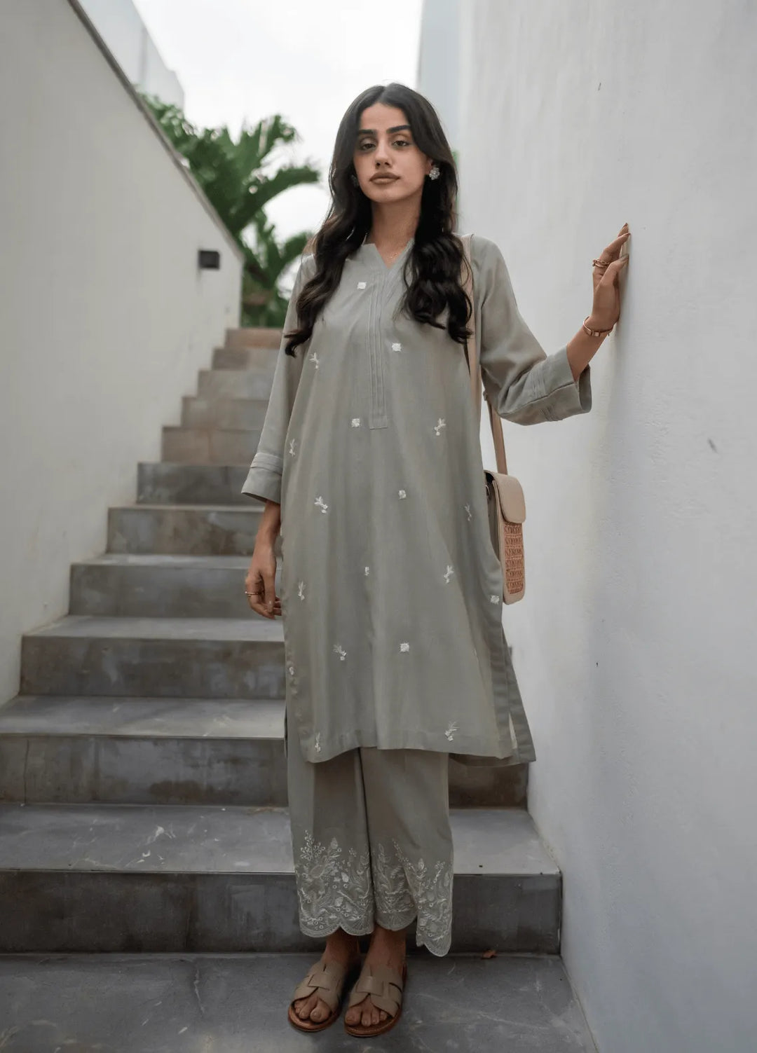 La Rosaa Pret Embroidered Khaddar 2 Piece Suit Luna