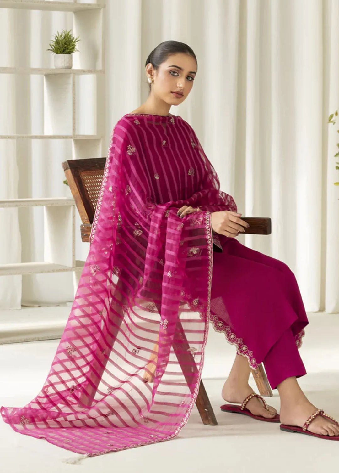 La Rosaa Pret Embroidered Self Cotton 2 Piece Suit Orchid