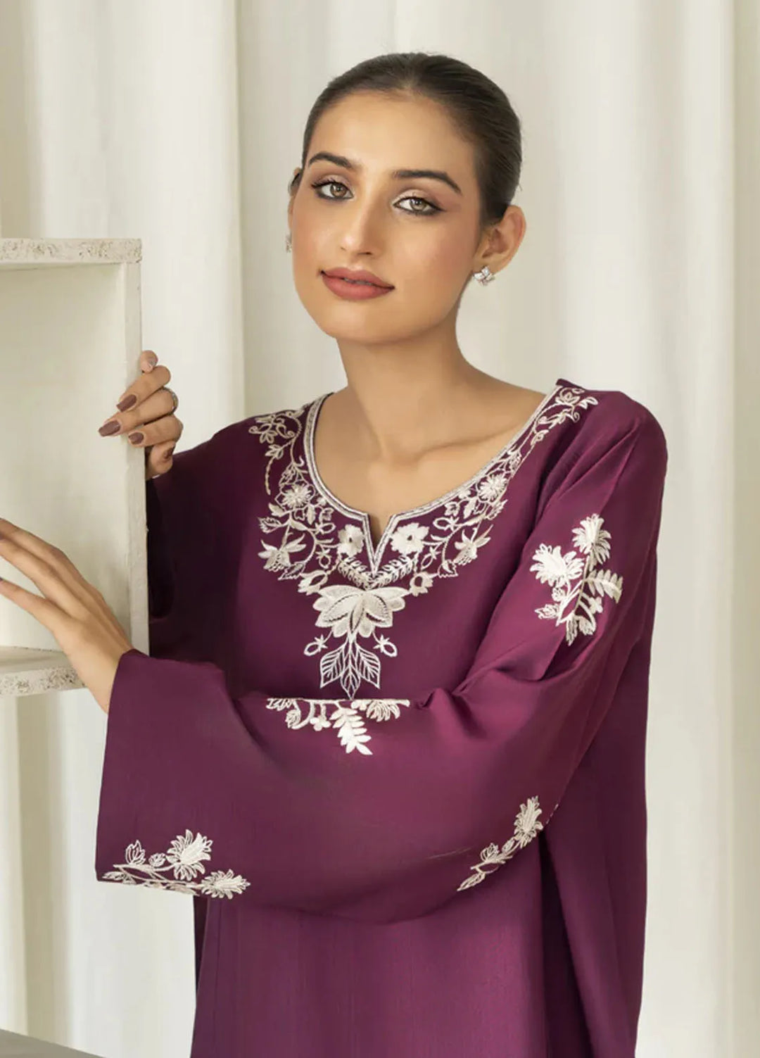La Rosaa Pret Embroidered Viscose Lawn 2 Piece Suit Pansy