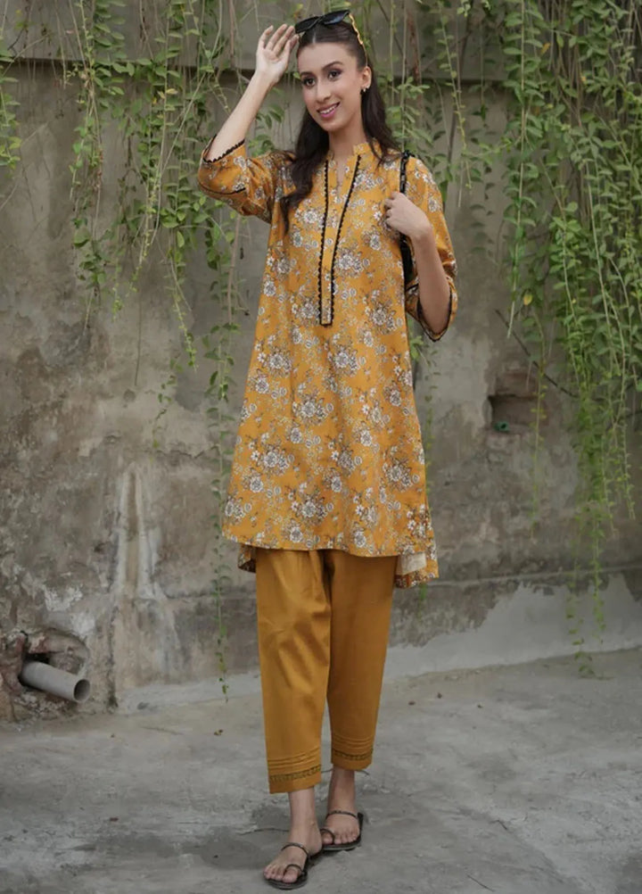 La Rosaa Pret Printed Khaddar 2 Piece Suit Aria