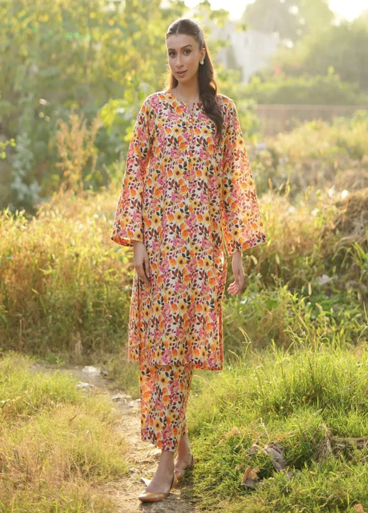 La Rosaa Pret Printed Khaddar 2 Piece Suit Dahlia