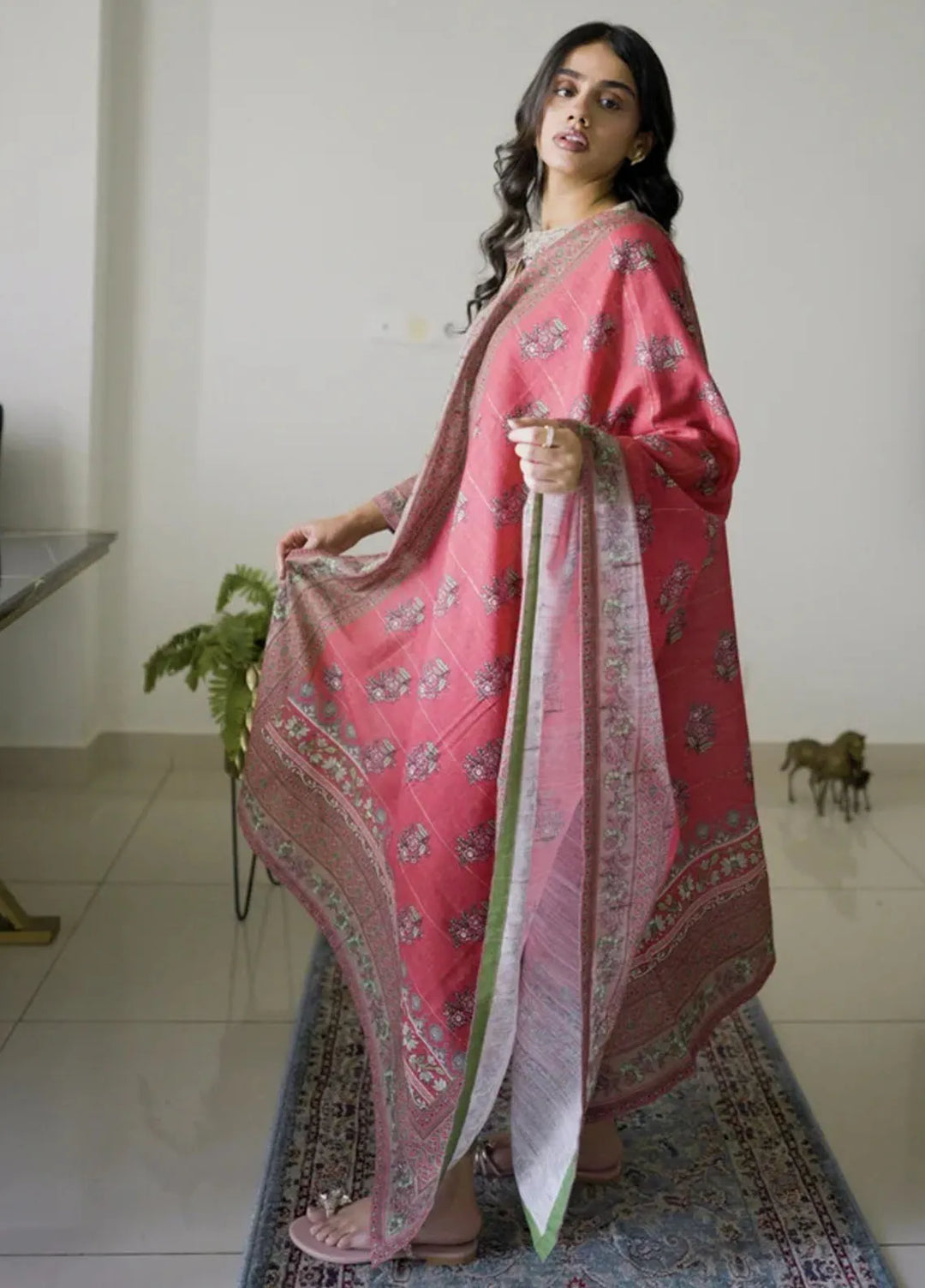 La Rosaa Pret Printed Khaddar 3 Piece Suit Mona