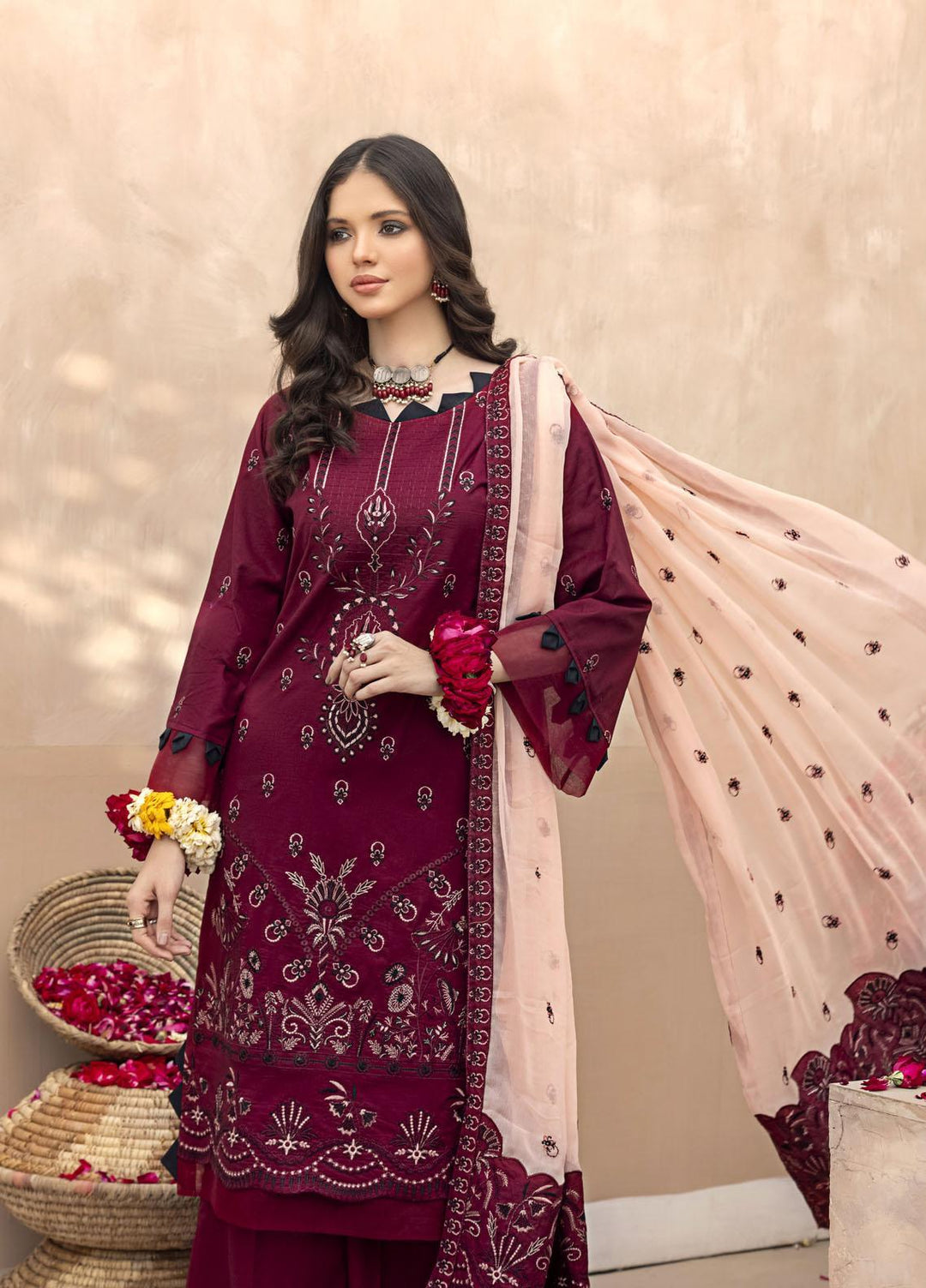 Laadli By Humdum Embroidered Lawn Suits Unstitched 3 Piece HD23L D-03 - Summer Collection