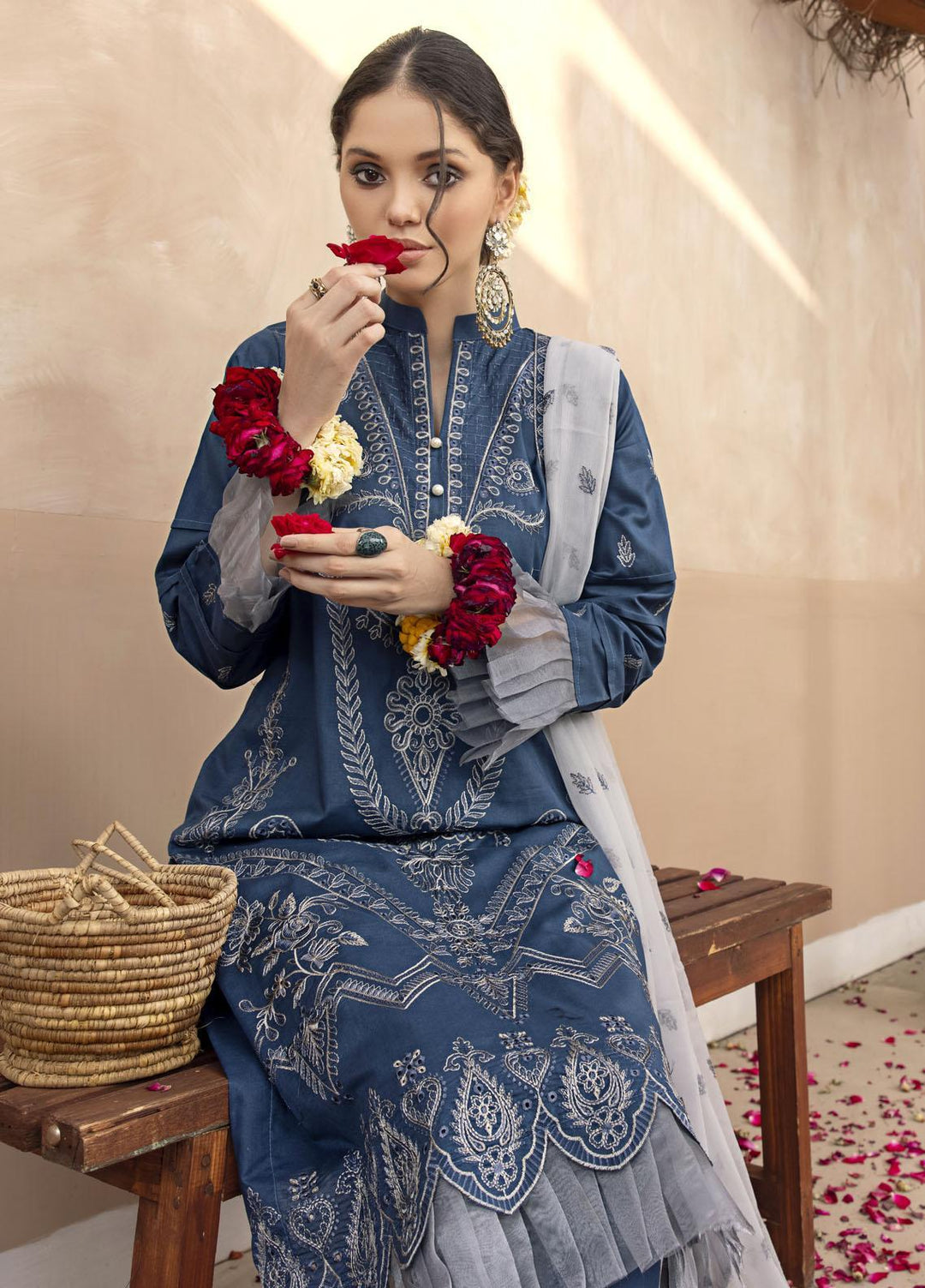 Laadli By Humdum Embroidered Lawn Suits Unstitched 3 Piece HD23L D-06 - Summer Collection
