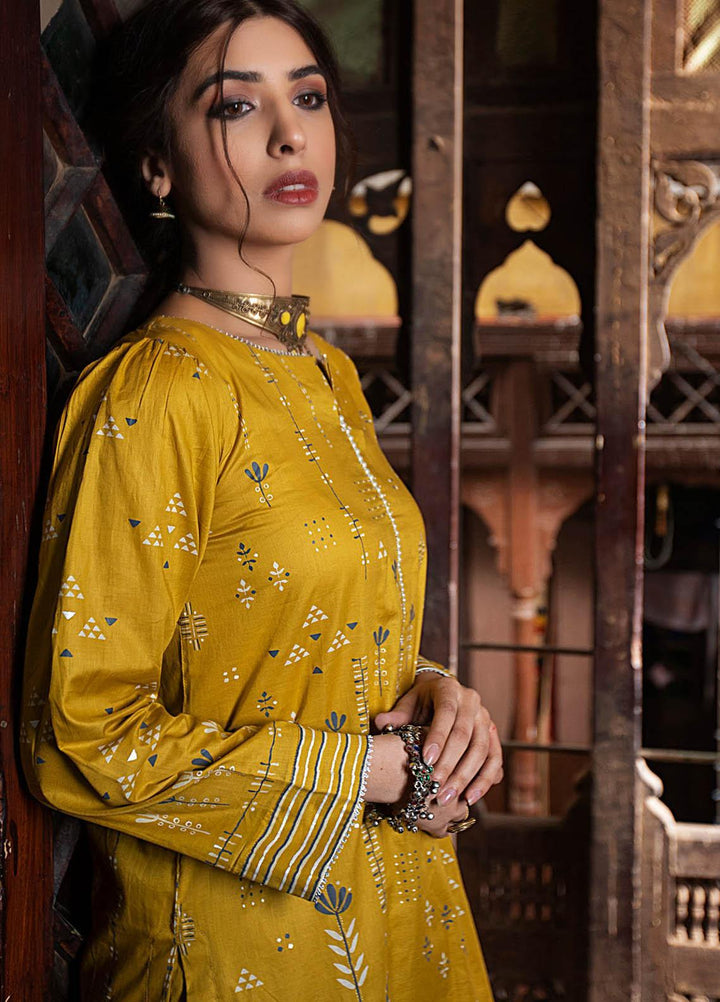 Dareechay By Lakhany Printed Lawn Suits Unstitched 3 Piece LSM21D 3002 - Summer Collection