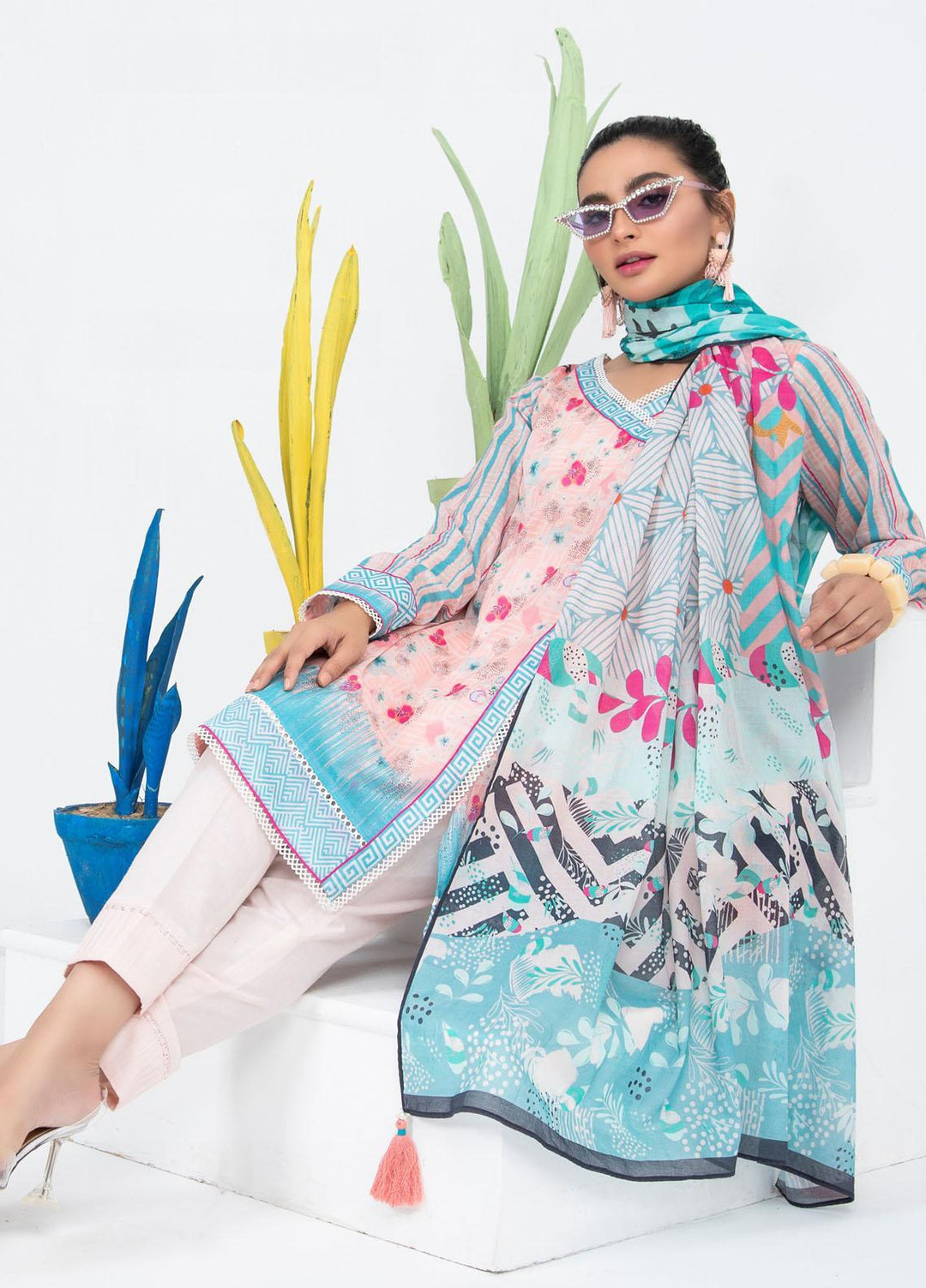 Lakhany Printed Lawn Suits Unstitched 3 Piece LSM21KP KPL-2017-A - Summer Collection