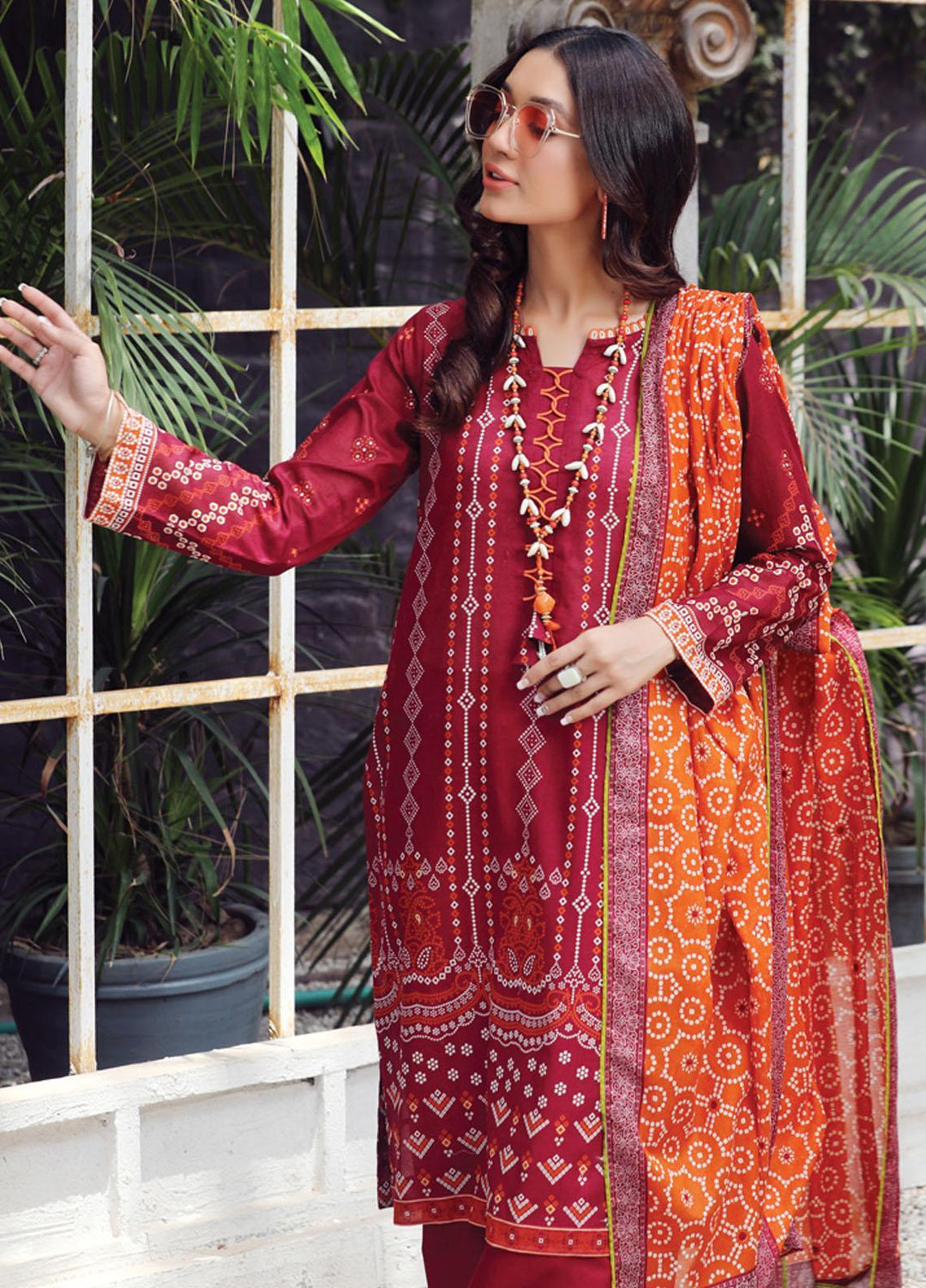 Komal Prints By Lakhany Printed Lawn Suits Unstitched 3 Piece LSM22KP KPC-7422-B - Summer Collection