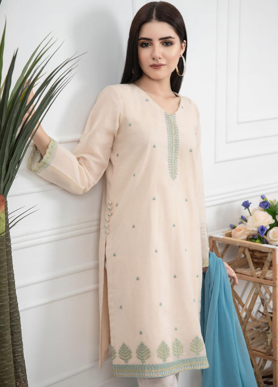Lakhany Embroidered Raw Silk Stitched 3 Piece Suit LSM21LP-6 LSM-2239