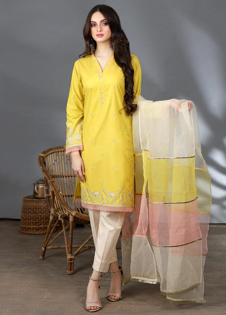 Lakhany Pret Embroidered  Cambric 3 Piece Suit LSM21CM LSM-2223