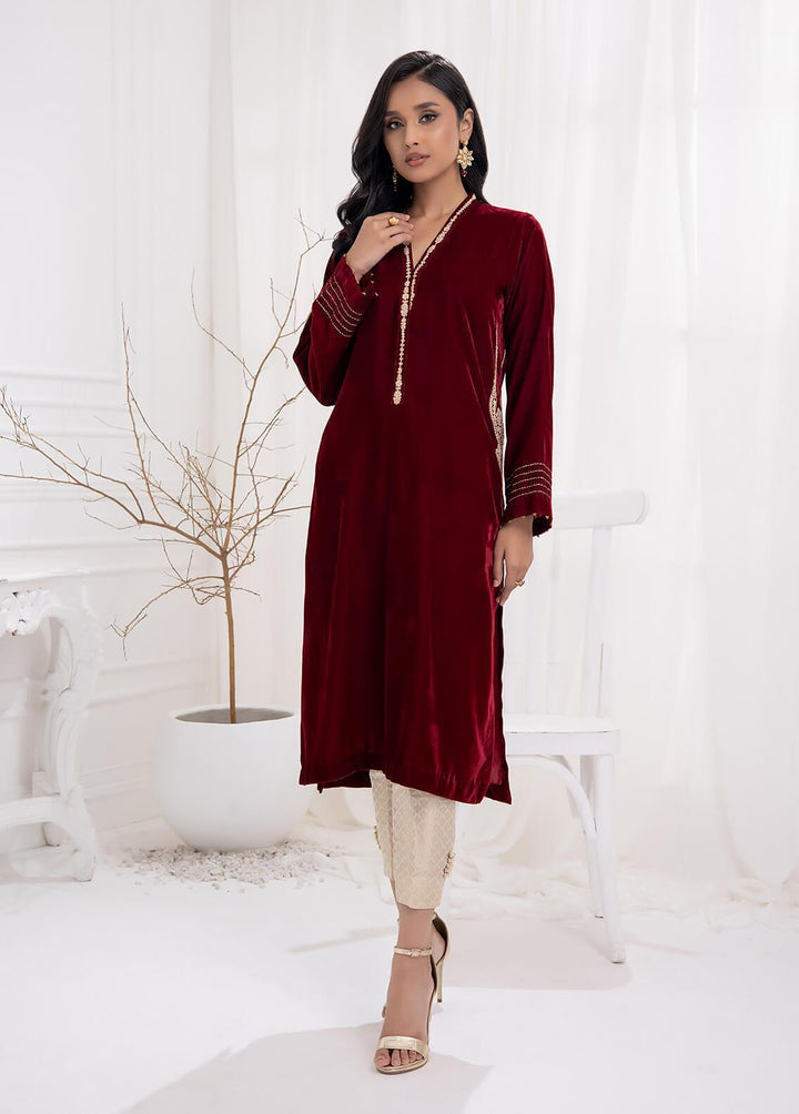 Lakhany Pret Embroidered  Velvet Kurti LSM22V LSM-2886