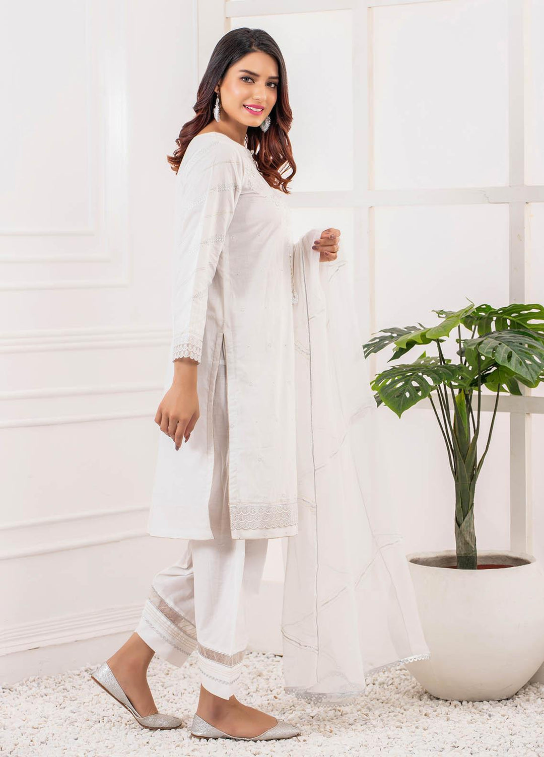 Lakhany Embroidered Chikankari Stitched Kurtis LSM-2091