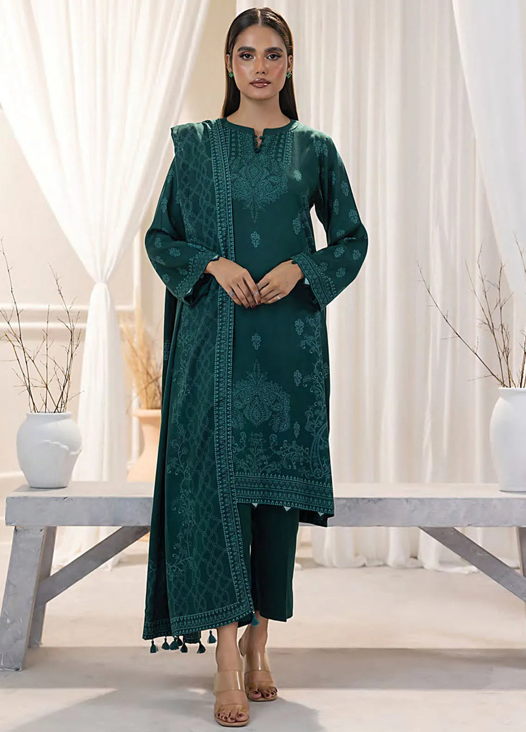 Lakhany Printed Wool Suit Unstitched 3 Piece LSM24CW LG-AR-0078-B - Winter Collection