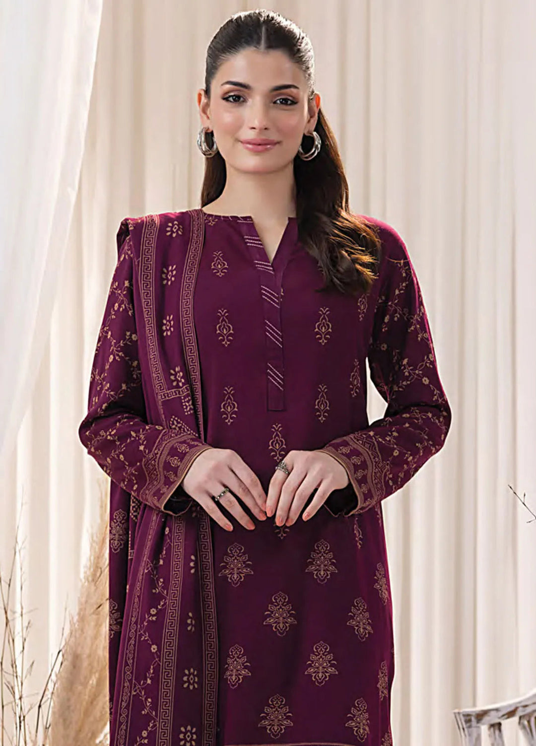Lakhany Printed Wool Suit Unstitched 3 Piece LSM24CW LG-RL-0128-B - Winter Collection