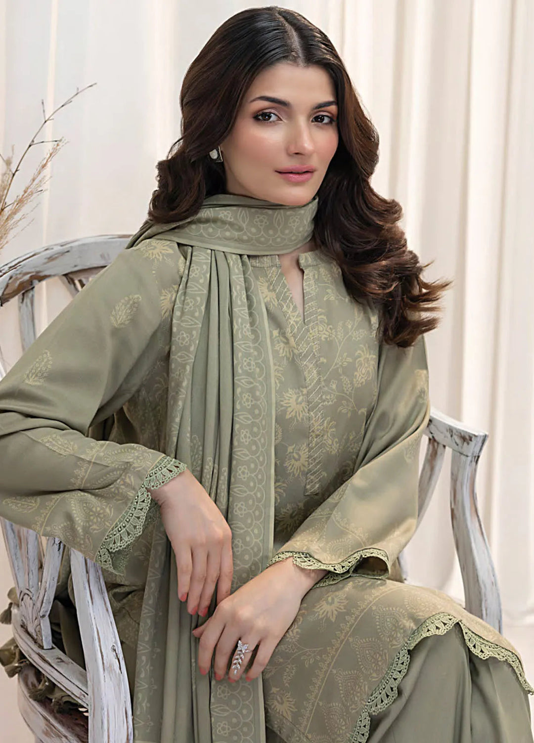 Lakhany Printed Wool Suit Unstitched 3 Piece LSM24CW LG-UB-0095-B - Winter Collection