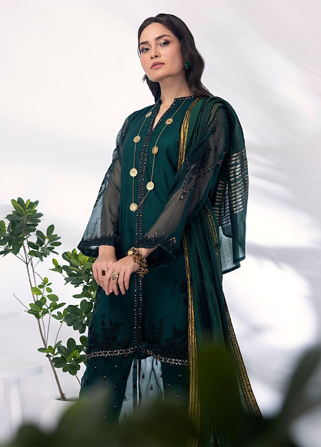 Lakhany Pret Embroidered Khaadi Net 3 Piece Suit LSM23RW LG-EA-0402
