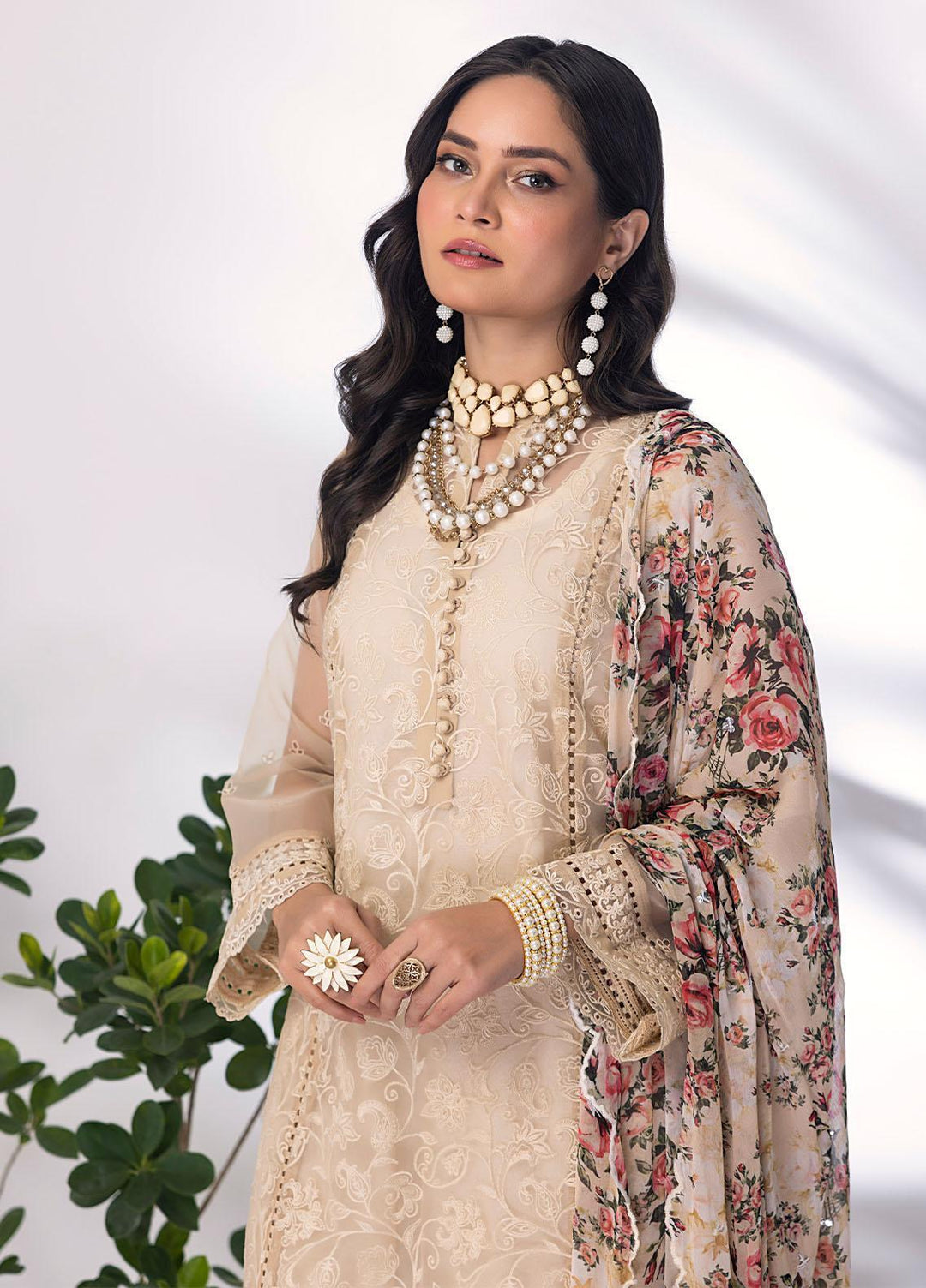 Lakhany Pret Embroidered Organza 3 Piece Suit LSM23RW LG-SR-0071