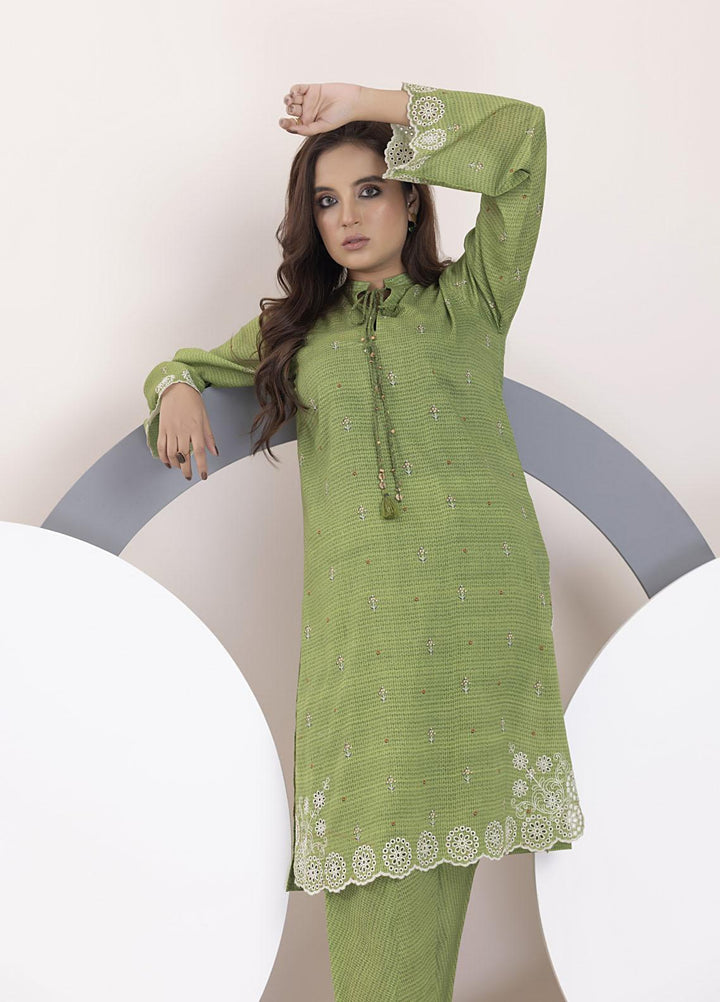 Lakhany Pret Embroidered Lawn 2 Piece Suit LSM-3052