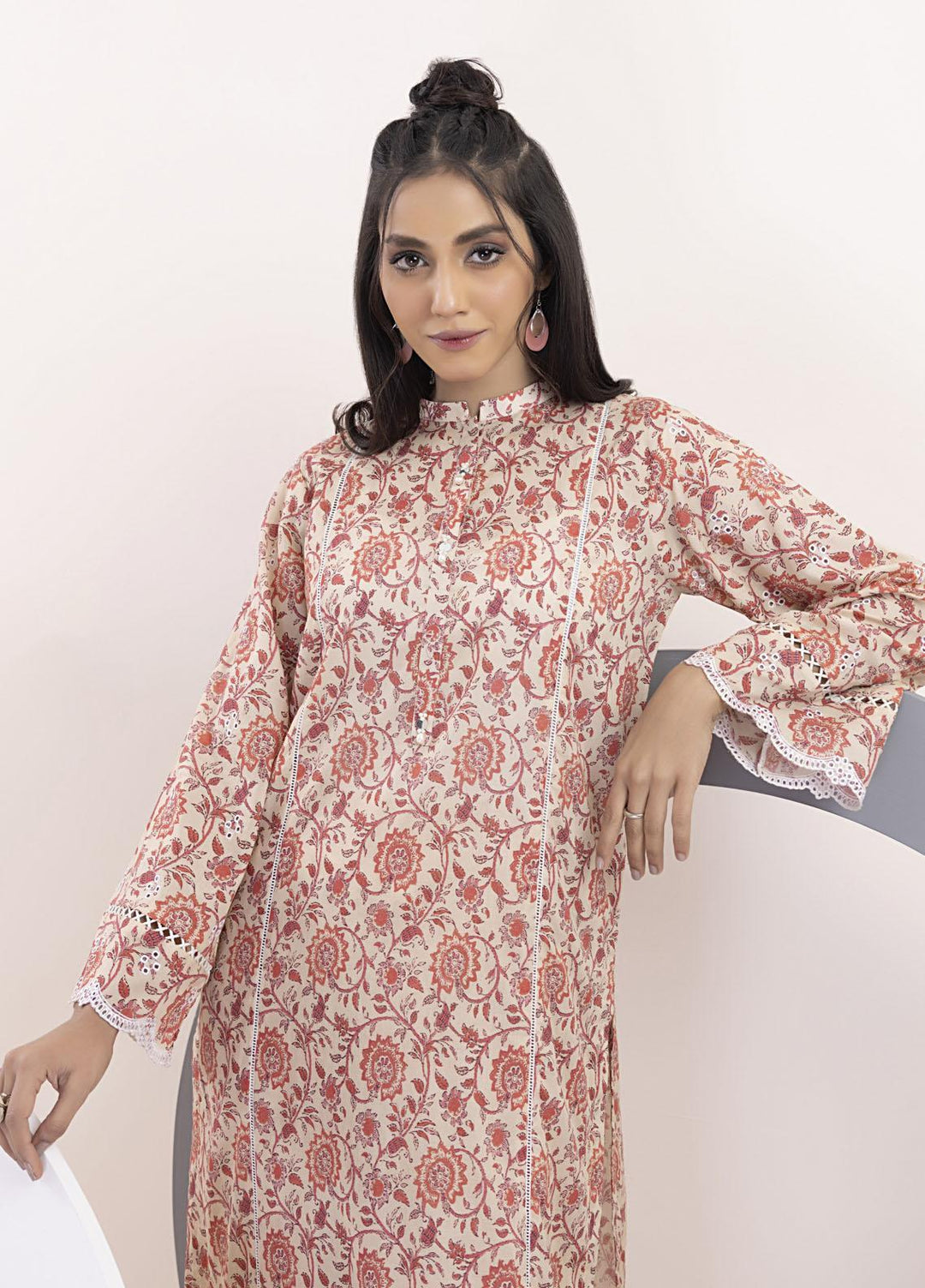 Lakhany Pret Embroidered Lawn 2 Piece Suit LSM-3053