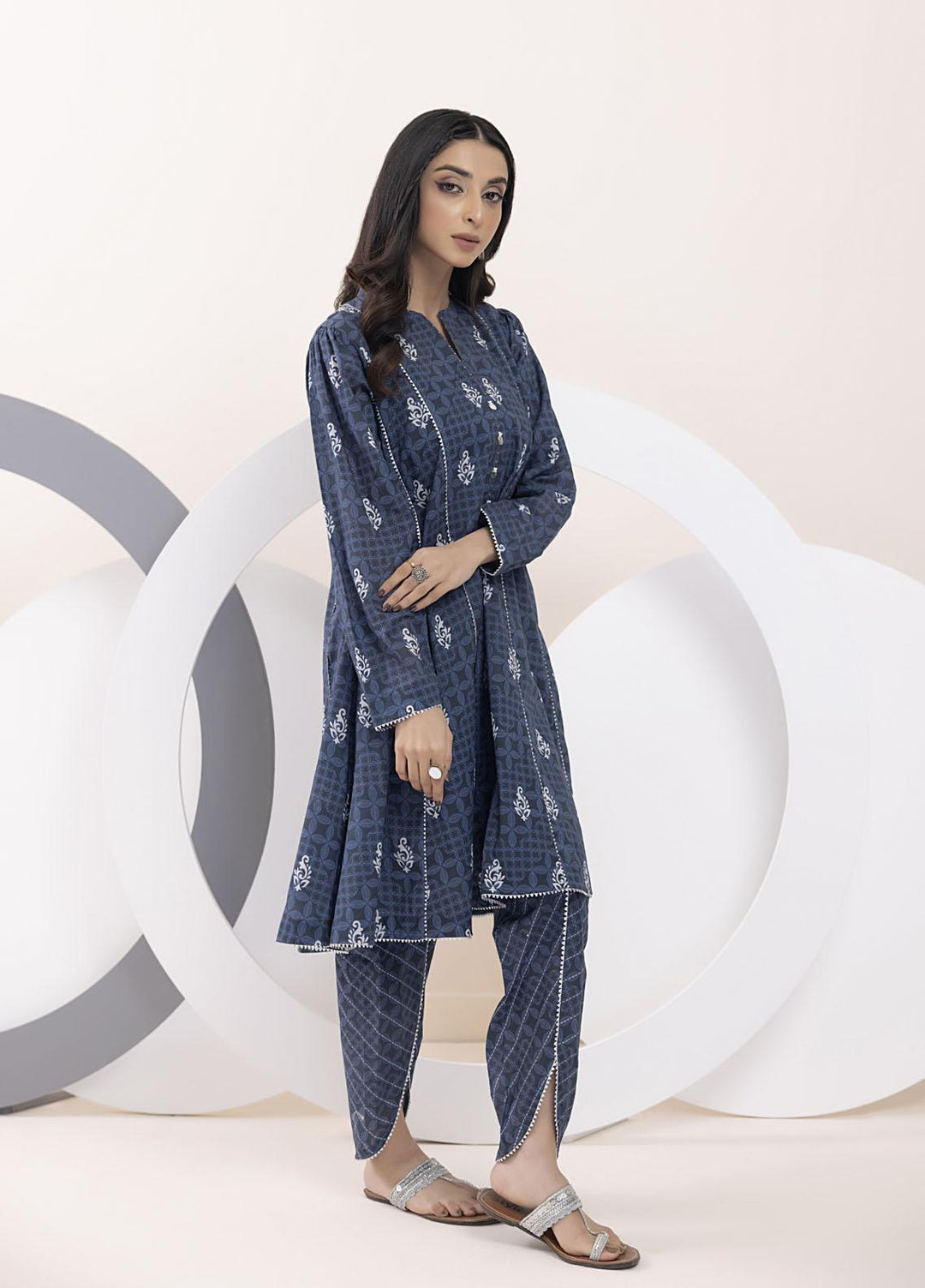 Lakhany Pret Printed Lawn 2 Piece Suit LSM-3036