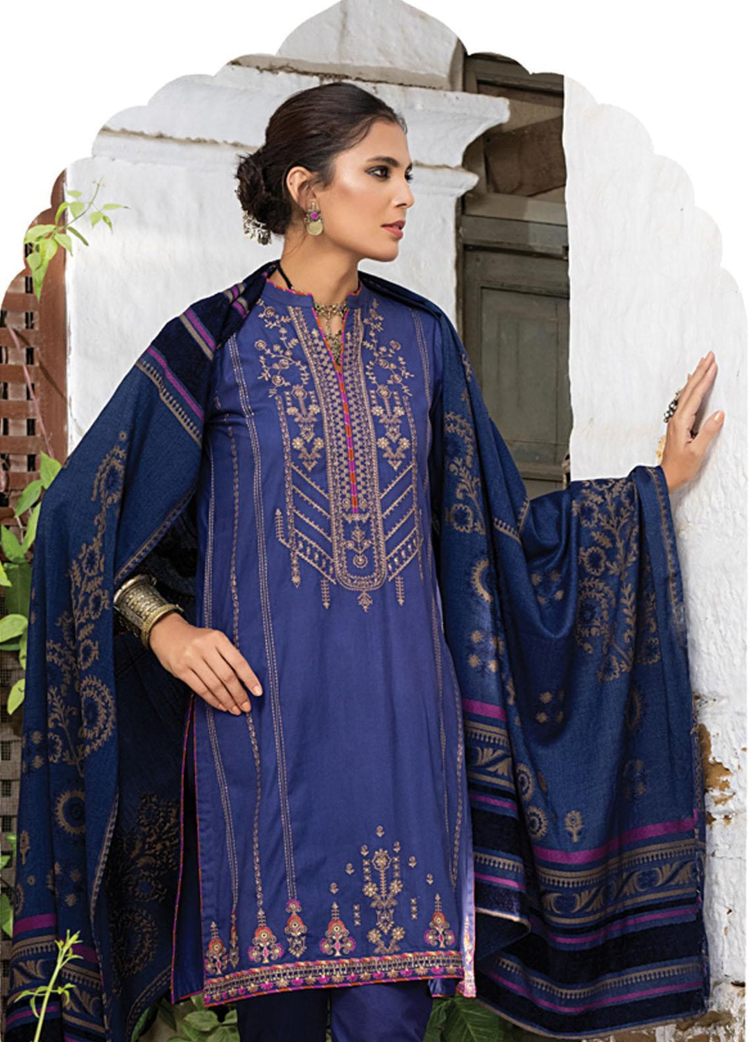 Lakhany Embroidered Slub Suits Unstitched 3 Piece LSM22W WES-EA-0366 - Winter Collection