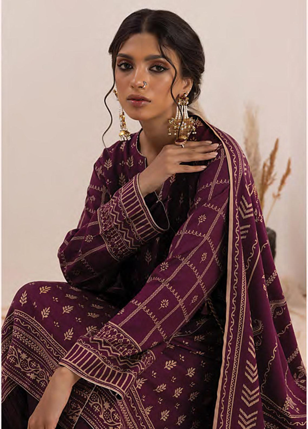 Lakhany Printed Pashmina Suits Unstitched 3 Piece LSM23PP LG-ZH-0093-C - Winter Collection