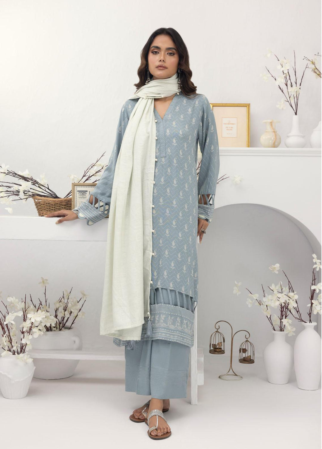 Lakhany Printed Pashmina Suits Unstitched 3 Piece LSM23PS LG-SR-0131-B - Winter Collection