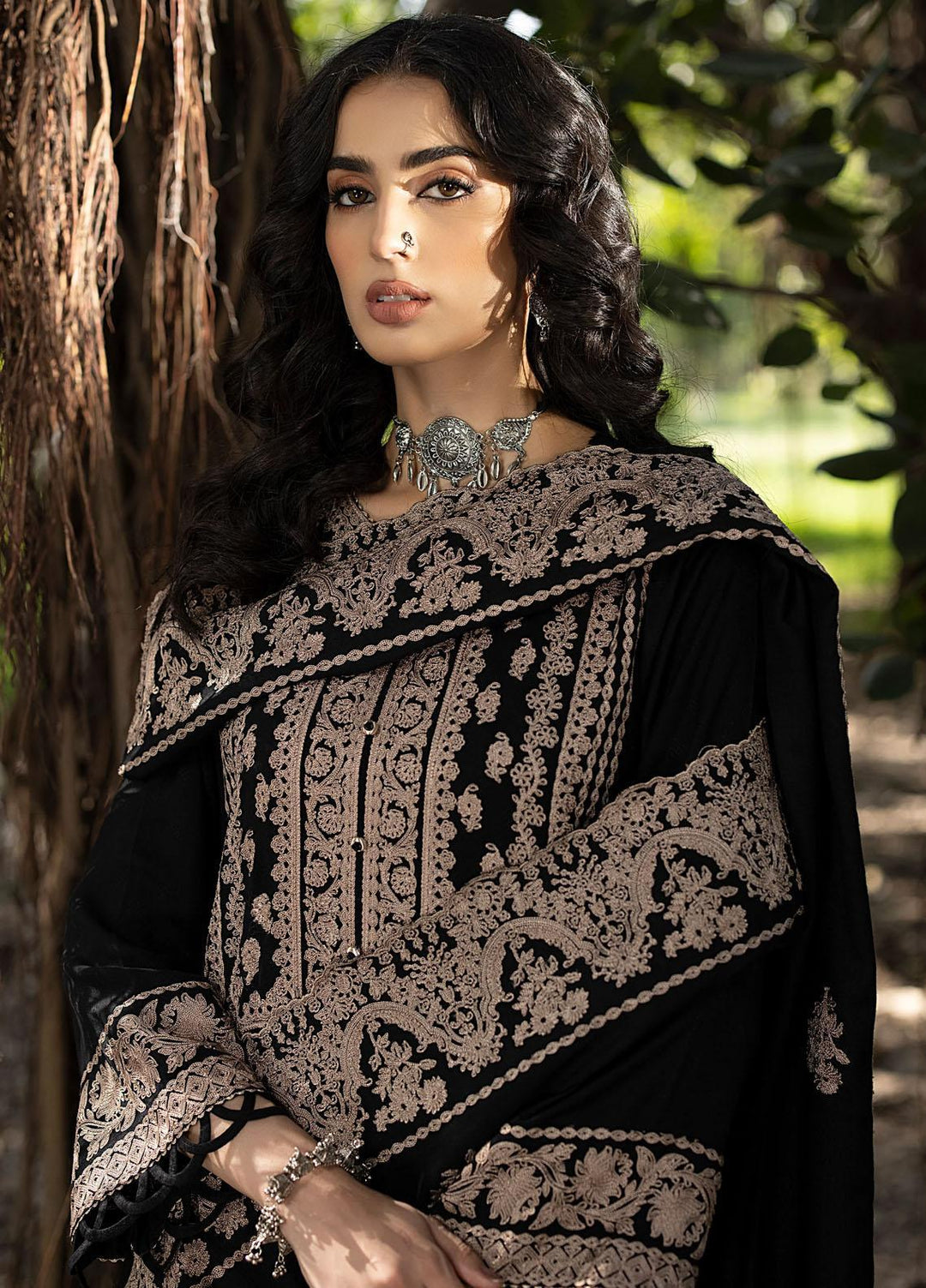 Lakhany Embroidered Cashmere Wool Suits Unstitched 3 Piece LSM23WE LG-IZ-0037 - Winter Collection