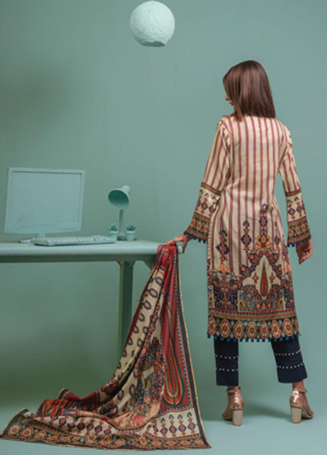 Lamha by Tarzz Printed Lawn Suits Unstitched 2 Piece TZ21L SS-2-12 - Spring / Summer Collection