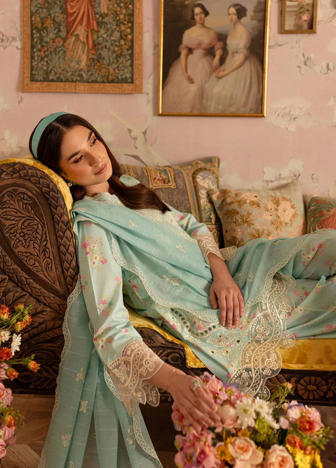 Leila by Mahnur Embroidered Lawn Suits Unstitched 3 Piece MN24LP D-05 Tiffany - Summer Collection