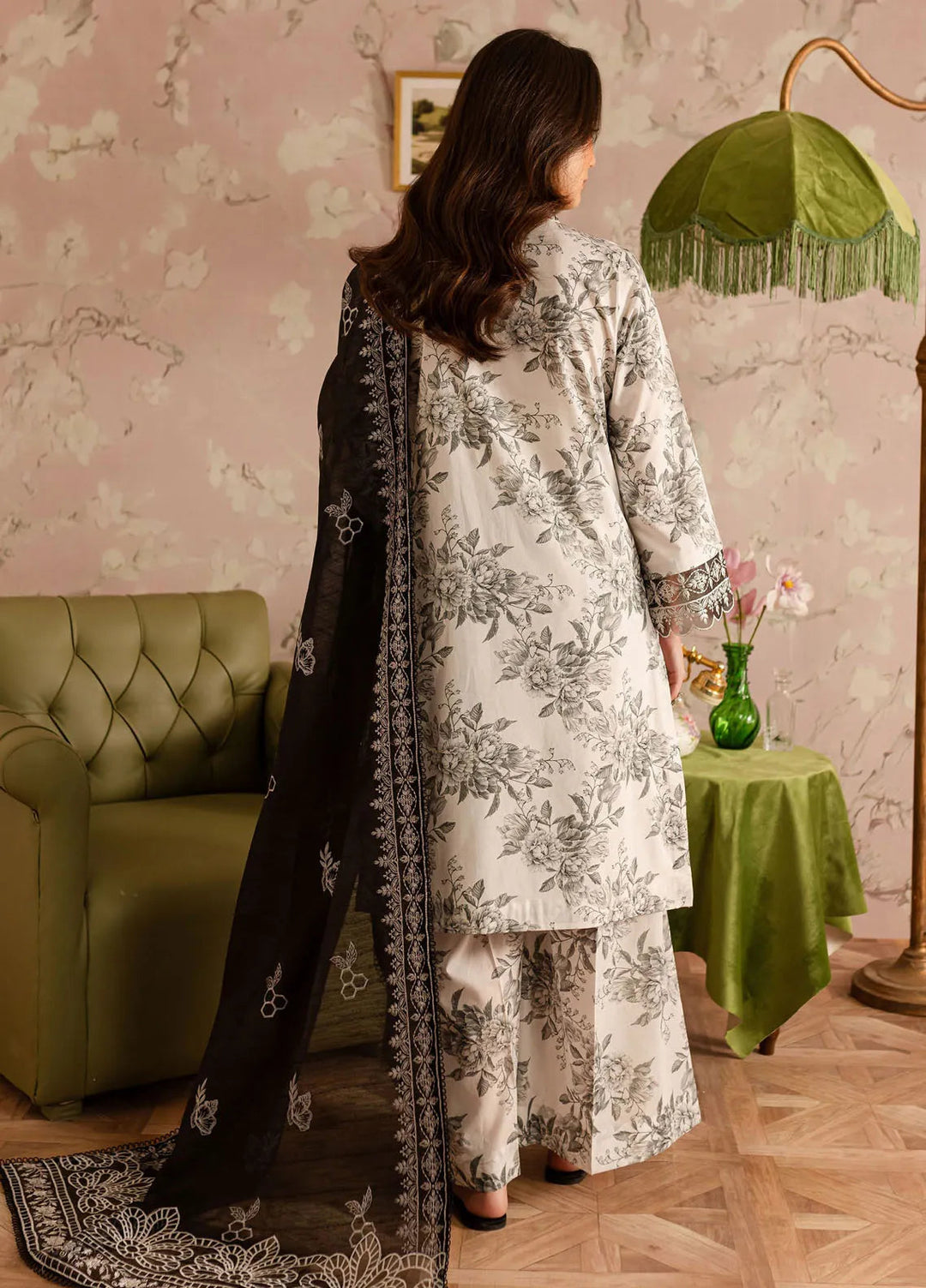 Leila by Mahnur Embroidered Lawn Suits Unstitched 3 Piece MN24LP D-06 Eclipse - Summer Collection