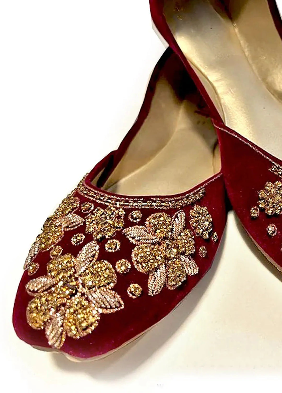 Libaas by Trj Festive Style Women Khussa Khussa Maroon