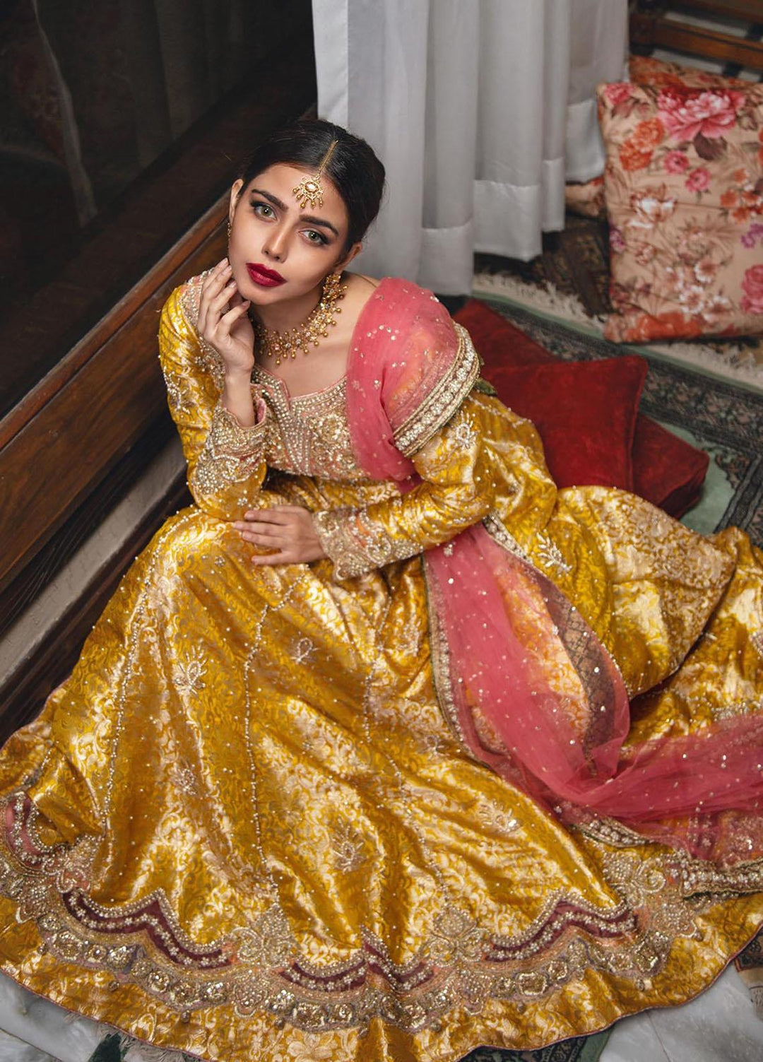 Lussoro Pret  Jamawar 2 Piece LR22P Sultana