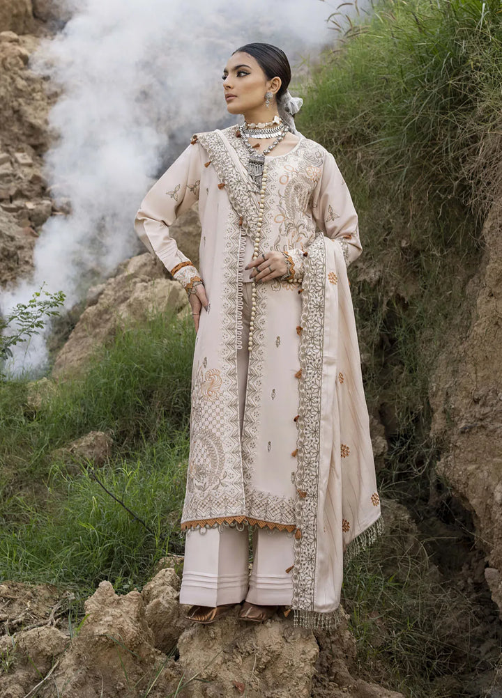 Lyra by Meerak Embroidered Peach Wool Suit Unstitched 3 Piece MRK24LW D-09 Zeen - Winter Collection
