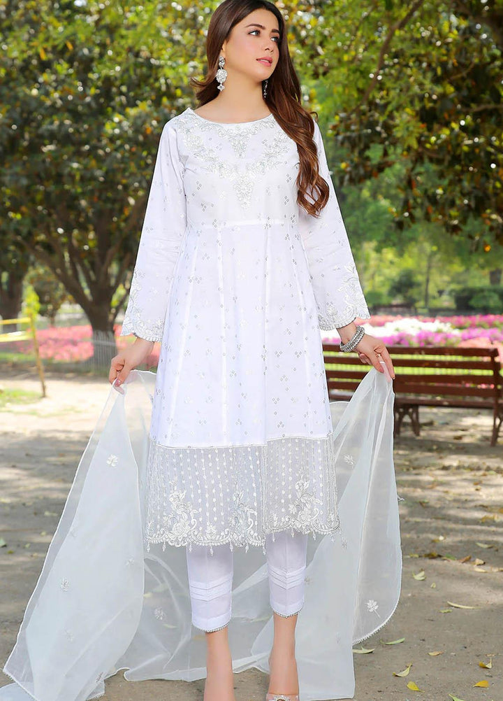Madame Pret Eid Collection 2022 Pret Embroidered Lawn 3 Piece MDM22PE 2484