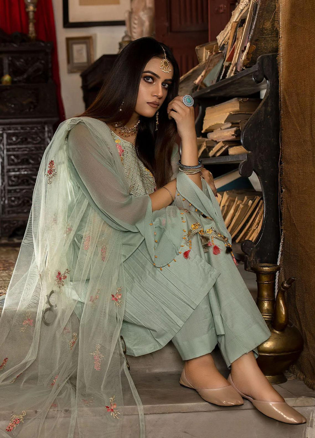 Madame Pret Embroidered Cotton 3 Piece MDM22PE 2497