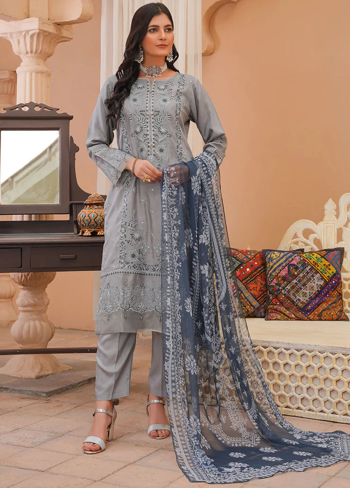 Madame Pret Embroidered Viscose 3 Piece Suit 7040