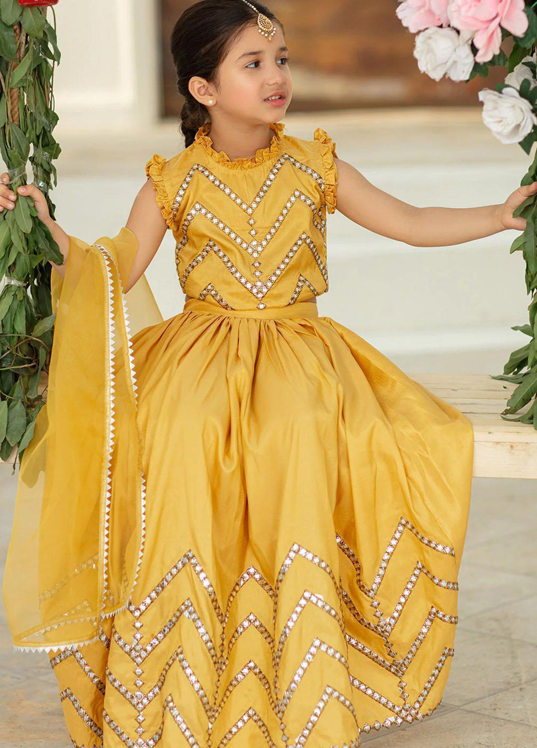 Vanya Pret Embroidered Organza 3 Piece VY22MM ME-02
