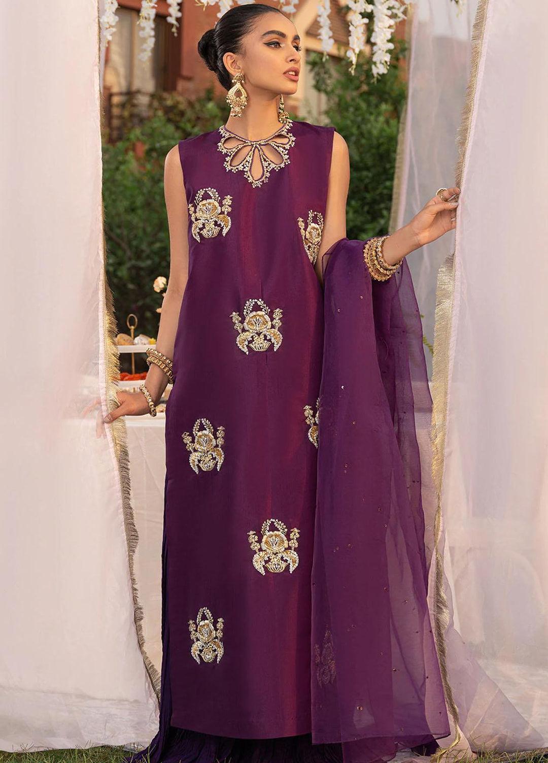 Vanya Pret Embroidered Organza 3 Piece VY22MM MM-08